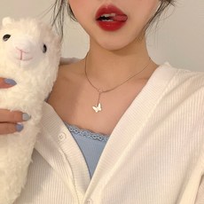 실버나비목걸이