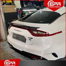 스팅어글라스윙