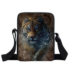 구찌타이거클러치