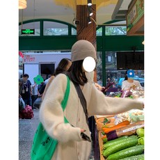 eec05ae108d35b5f3b7e669dbe81cce65aee1b0febd8347b5a7f3a35e53e.jpg