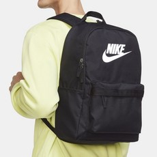나이키헤리티지백팩