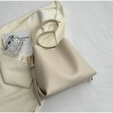 오프화이트남자토트백-추천-상품