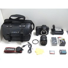 캐논 EOS 30D DS126131 18.2MP 디지털 SRL 카메라 + EFS 18-55mm 렌즈 배터리 그립 - 캐논eos30d