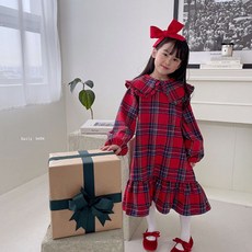8f473807408fb2448a4d3aec3d4db6a22fab89d2d2057128f8cfdad53cdd.jpg