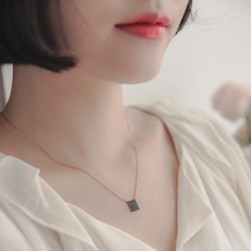 다이아로즈골드목걸이