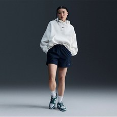 나이키 반바지 G2- FV7558-478 우먼스 스포츠웨어 클래식 우븐 미드라이즈 쇼츠
