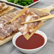 [식품의즐거움]국내산 돼지고기로 만든 수제 편육 300g x 3팩, 단품