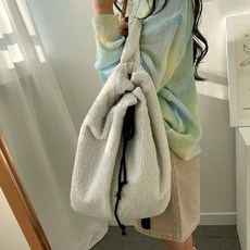 455f33cca218784dadd95ecf2ff189bc1acb47d0055309677b6f7958cc28.jpg