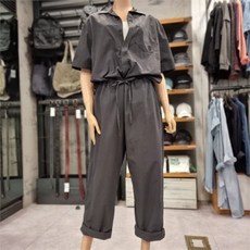 버커루점프슈트