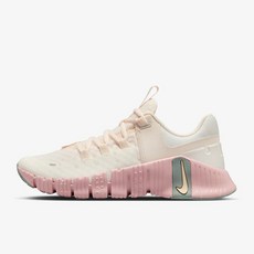 [국내매장판] 나이키 NIKE 프리 메트콘 5 여성 운동화 DV3950-102