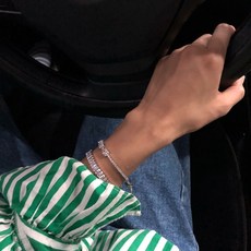 티르리르테니스팔찌