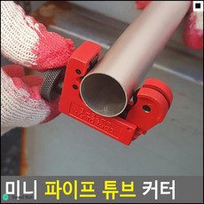 4cb91458a3d8669bbd77f2d6cf54557615c69453e5eb444a4cb53e7a64d5.jpg