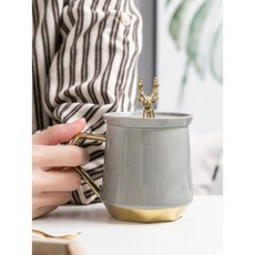 가야기마인물형뿔잔