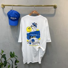 럭키슈에뜨티셔츠