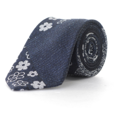 바쏘옴므넥타이