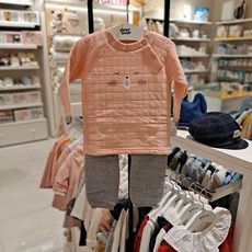 1f8049913fb2f57d5276183048a21cb6fd6abea9f83352b70e1215fee4f4.jpg