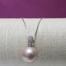 유색진주목걸이