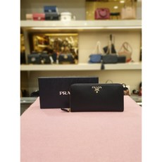 프라다비텔로무브중지갑