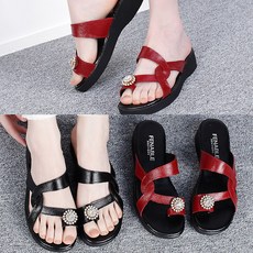 샤넬쪼리 벨루치슈즈 여성 천연가죽 큐빅 4cm 통굽 엄지발가락 보석 쪼리샌들 슬리퍼