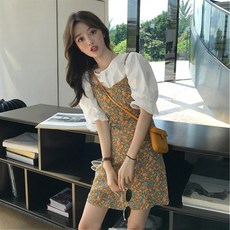 더블에이치인터네셔널 플로원피스 플라워원피스 플라워랩원피스 프렌치시크 클래식 헵번풍 인싸템 작은 키커 보이는 청록색의 여성