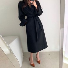 f93ec141cd24e7631b4cbd77e60a76a6355348c2c5c6bfe5a52c603a4122.jpg