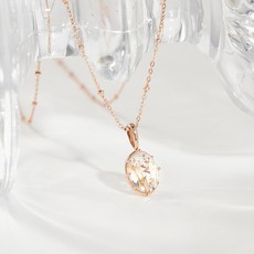 금침수정목걸이