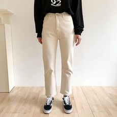ade8e654a7eb25bb9967c4a67e32d8239d768791d4ad5519fbaf2d954612.jpg