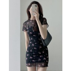 섹시 힙스터 플라워 원피스녀 러빈데어