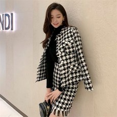 f9fb586e6e452c5a35849cd924a68289e27ed1c0b11605555a3d09d34543.jpg