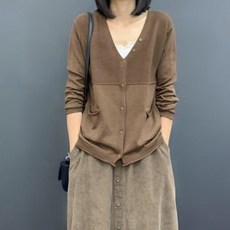 9ee582f16884bdf872a3a2f3952b5f8223487f25d24a62058b15b957c4cc.jpg