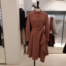 b5798e1a0e7d761628709e6e0f035c52a22957f80cf66fec788afa3b9daf.jpg