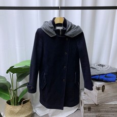 cc4263fd790b17d7cafba9a80e3d9bf62f3f535ea40c7bcd3902db6d40c7.jpg