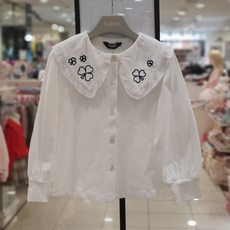 셀덴블라우스