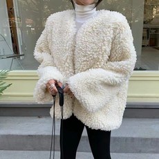 여성용 비비드 뽀글이 오픈 자켓 숏자켓 노카라
