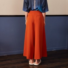 856ef30abac8d43b4d1e3f59e94408283a2a1c5a64fc107f2e80979c5f10.jpg