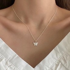 실버나비목걸이