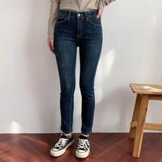 4c04711e78aa7ef57511bf680755cec522a8b7cd0c55ab8dc8ee336a3f6b.jpg