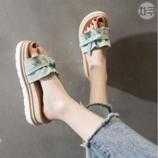 샤넬22년통굽슬리퍼