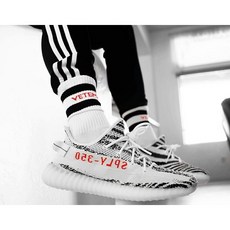eff09c3e422ac1b3c7352ac04d8c0c7a8ce1e1547d252094f8672f7a25a7.jpg