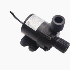 d3f40e40a1933161e5bb543d8a7304e18e1b73b00b369115ef1bf76d56ab.jpg