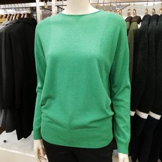 BCBG 비씨비지 가격파괴!! 겨울 수입 울 캐시미어 혼방 라운드 니트 스웨터
