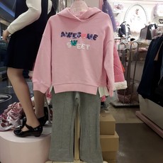 0e5cd0a321925467d3c43d2b20fc56806cbebc48941cbf37c1acaf6e2e06.jpg