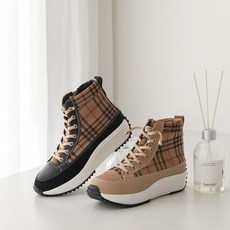 여성워커운동화