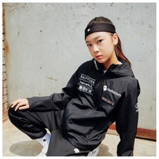 데상트영애슬릿스키