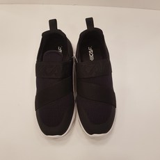 cf01f75ba7717d01640fd54f4bd1219a4060fe8b5b1676a653b63c9df549.jpg