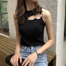 91e141f79c2214494163a08fcd09be9a211fef8cabaea918df67a8a3593e.jpg