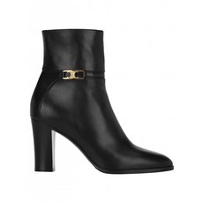 [CELINE] 여성 Closed 블랙 336543190C 38NO