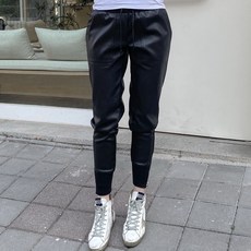 40b4f68d925950f01abaa917650f7930881be581c168124bc9f6f9d1ca3b.jpg