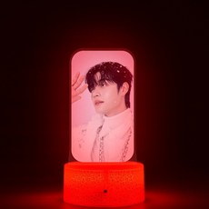 제로베이스원 ZB1 제베원 16가지 색상 무드등 굿즈, 16색 램프 홀더 + 리모콘 + 컬러 박스, 4. 김지웅