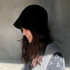 9bb2a63483fea262954d63683cab81472f1faa407cd7f03f056551f592b0.jpg